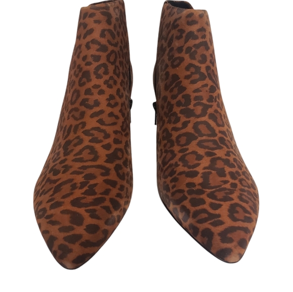 Clark's Linvale Sea Dark Tan Leopard Ankle Boot Womens 9.5 WITH BOX - Picture 7 of 15